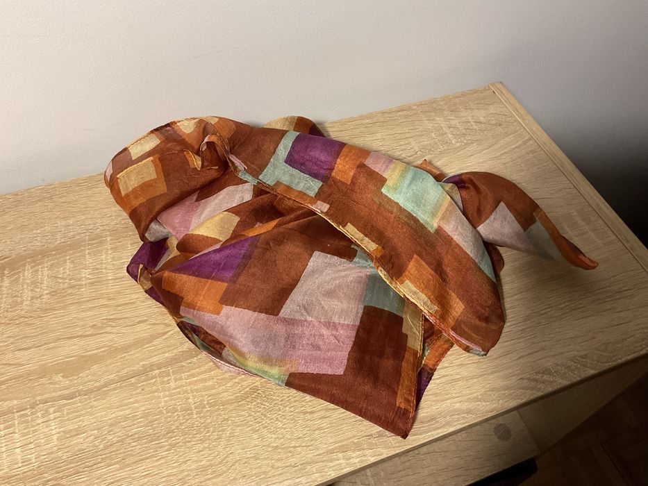 Lenço de seda mulher  Parfois - como novo