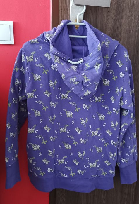 Bluza fioletowa z kapturem