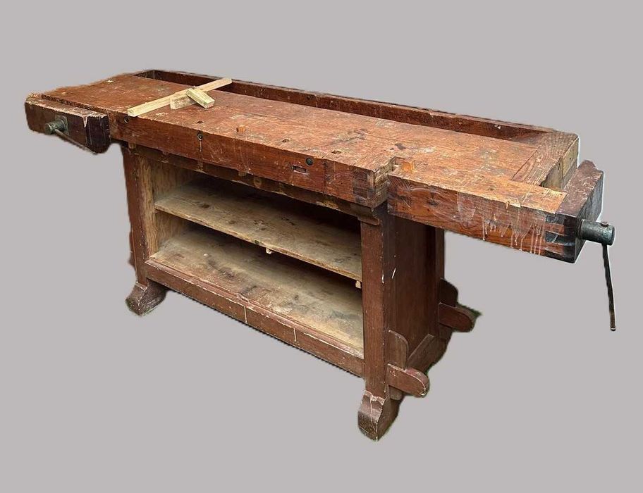 Bancada antiga de merceneiro, mesa de trabalho