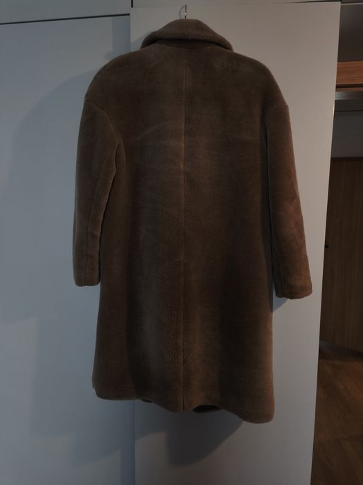 Sztuczne damskie futerko Zara