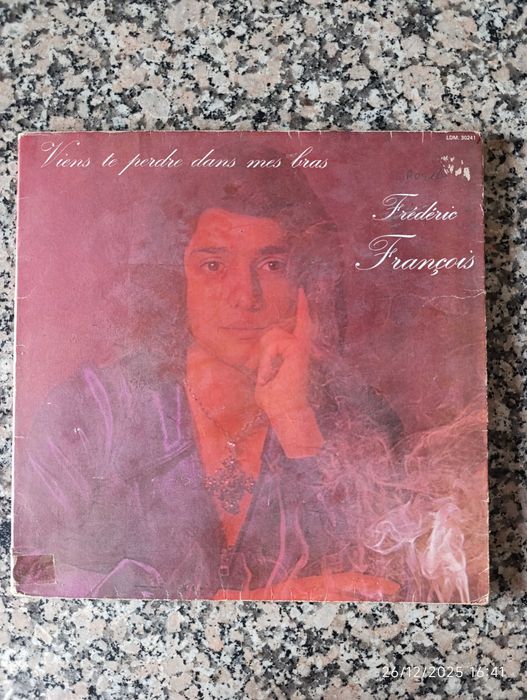 Vários discos de vinil de 33 tours