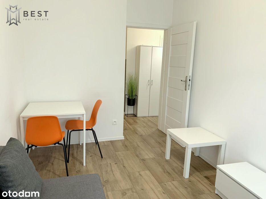 Nowe, 2 pokoje,Centrum,teren zamykany,parking, Fv