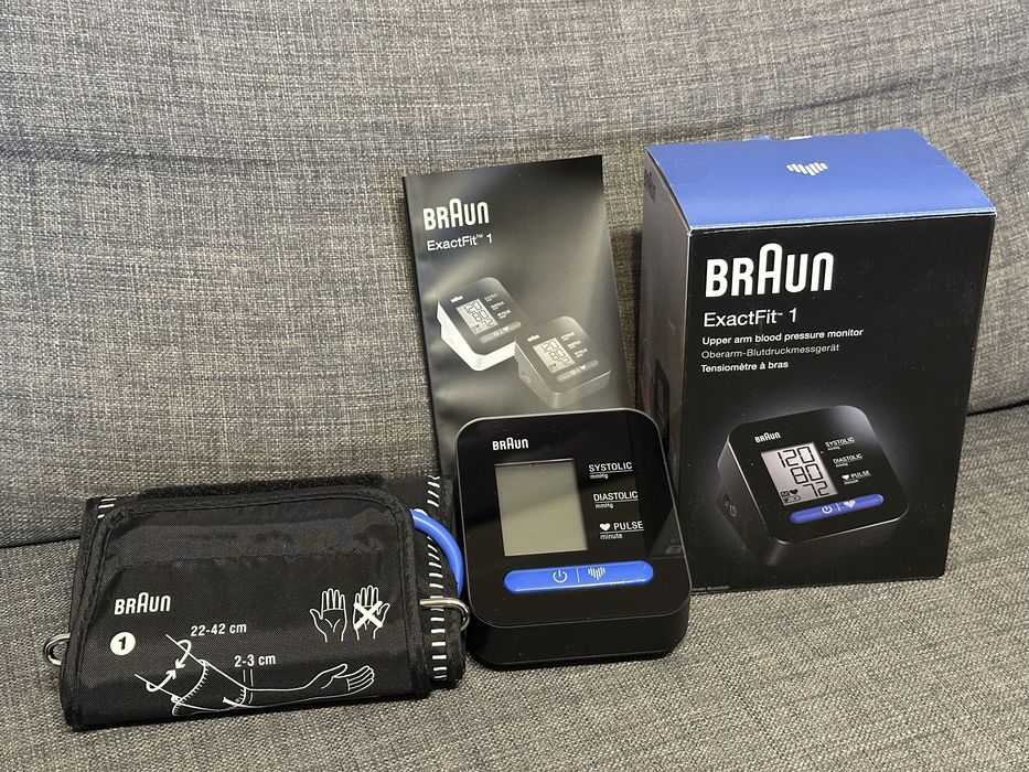 Ciśnieniomierz Braun ExactFit 1  BUA5000
