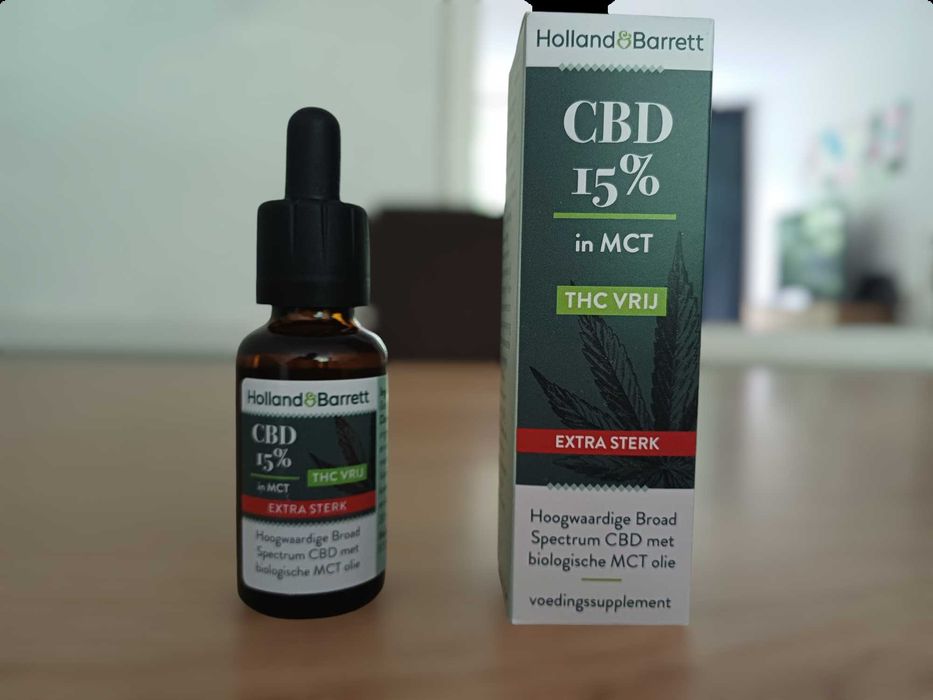Holland & Barrett Olejek CBD 15% 30 ml Oryginalny