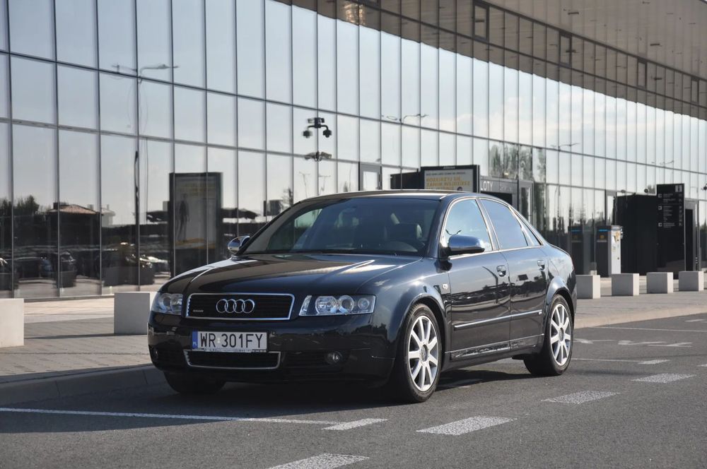 Audi A4 Limousine Audi A4 B6 quattro