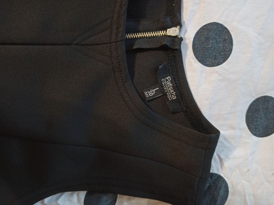 Mała czarna sukienka na święta, sylwestra (r. L)