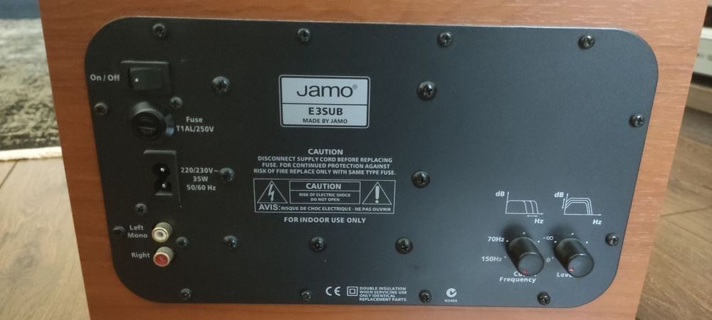 Акустична система Jamo 5.1 (E350 + E3 + E3CEN + E3SUB) | Данія