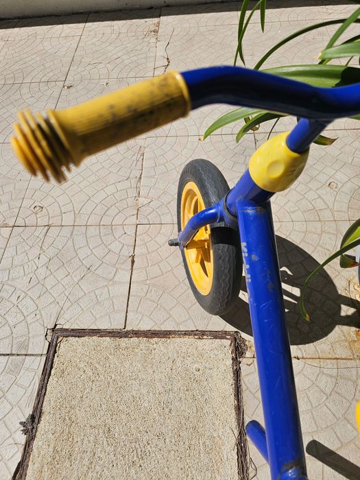 bicicleta de equilibrio infantil