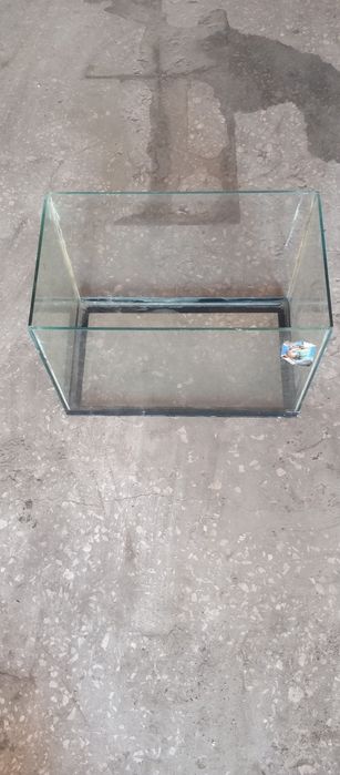 Аквариум, для,рыбок, продам     25*20*35