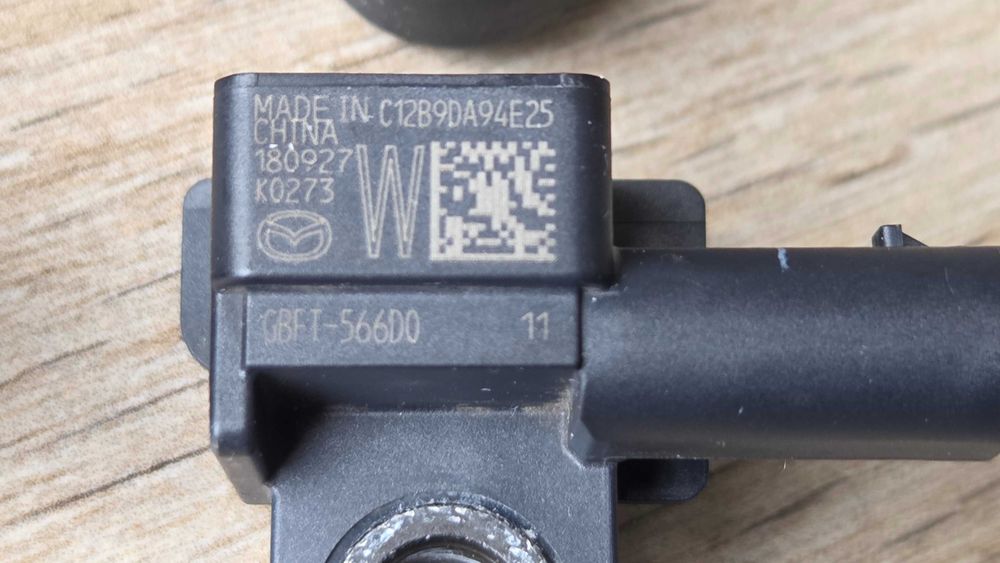 Czujnik uderzeniowy DHS  Mazda