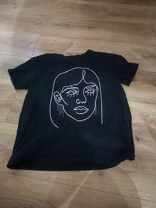 T-shirt czarny Sinsay