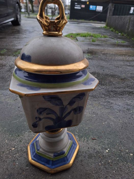 Vasos pintados á mão