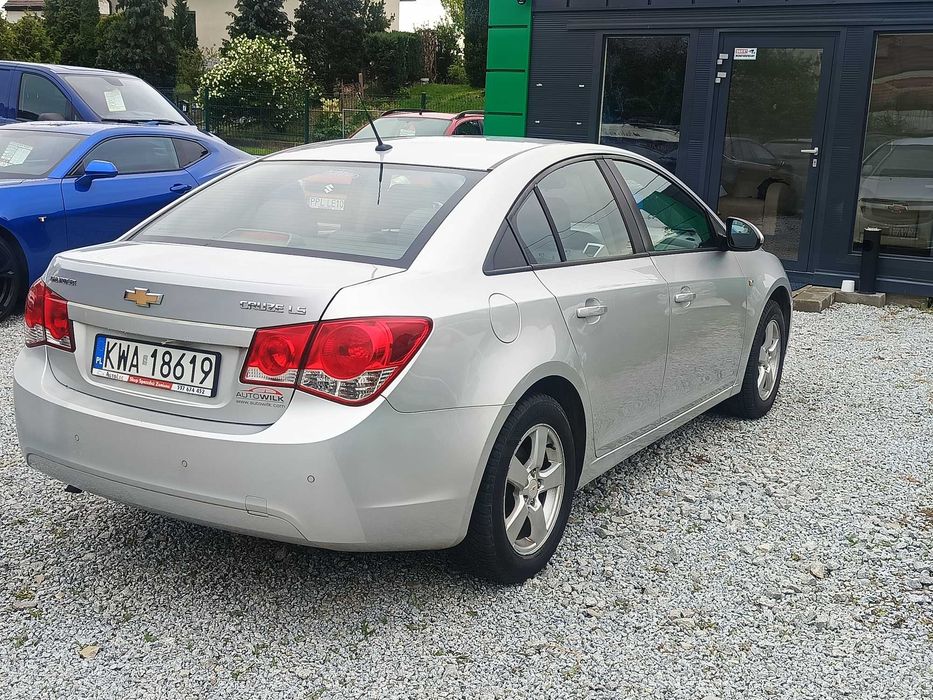 Chevrolet Cruse 1.6 Benzyna