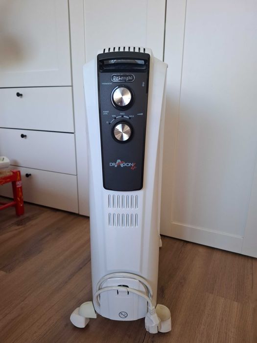 Aquecedor a óleo DELONGHI