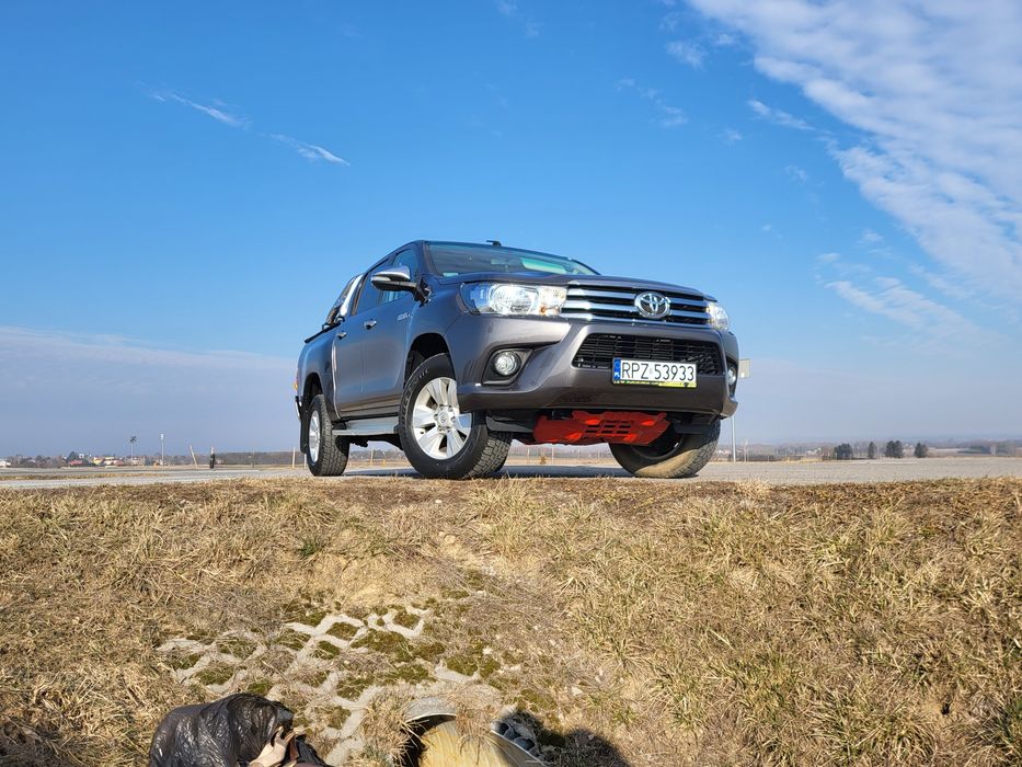 Toyota Hilux 2.4 diesel 4x4 reduktor zadbana