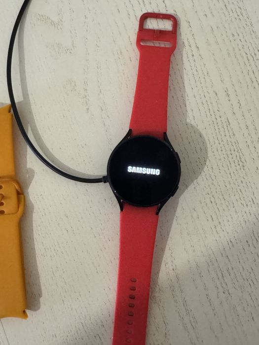 Samsung Galaxy Watch 4