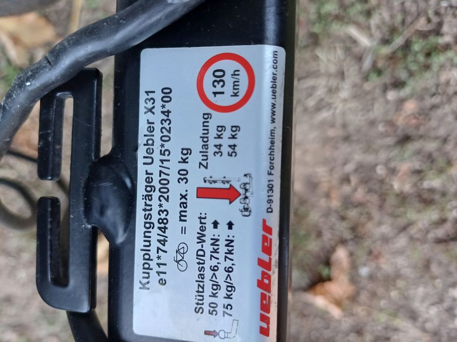 Bagażnik Uebler na trzy rowery elektryczne lub zwykłe