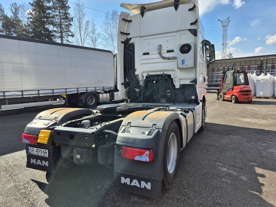 Ciągnik MAN TGX 18.510