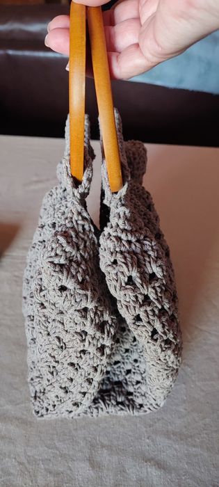 Mala nova em crochê