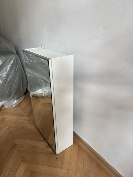szafka łazienkowa z lustrem / ENHET