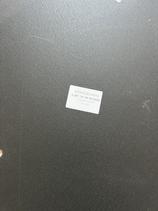 Карти задніх дверей Sprinter 907,910,оригінал