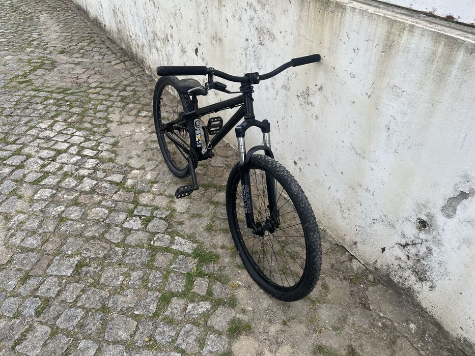 Bicicleta DirtJump - só hoje a este preço, é para despachar