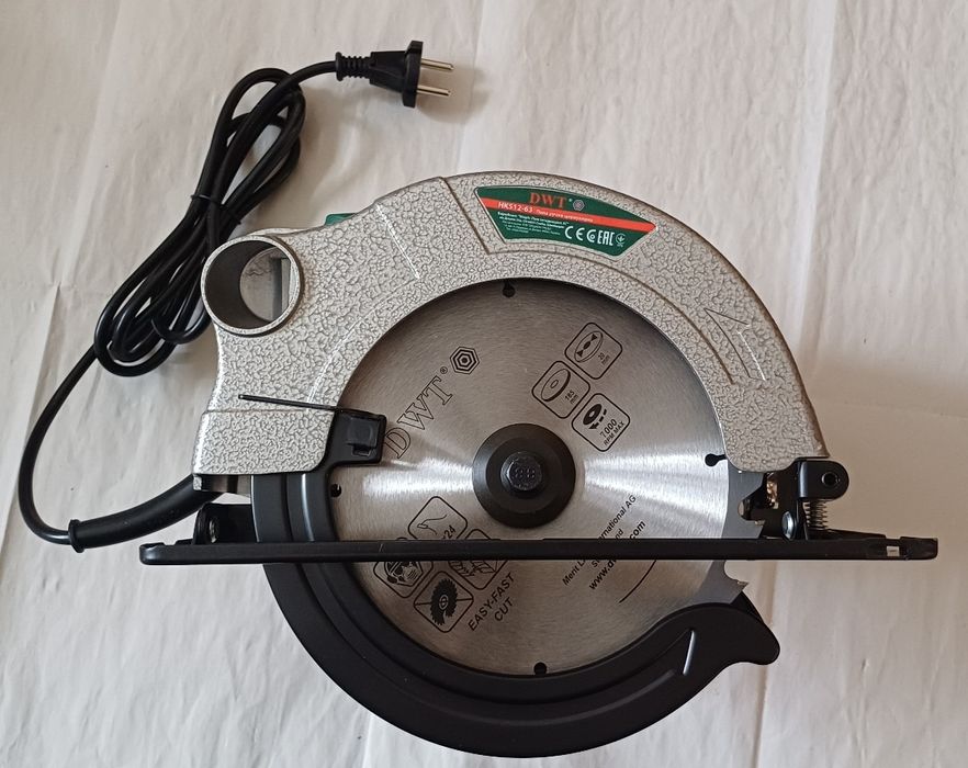 Циркулярная пила DWT HKS12-63.