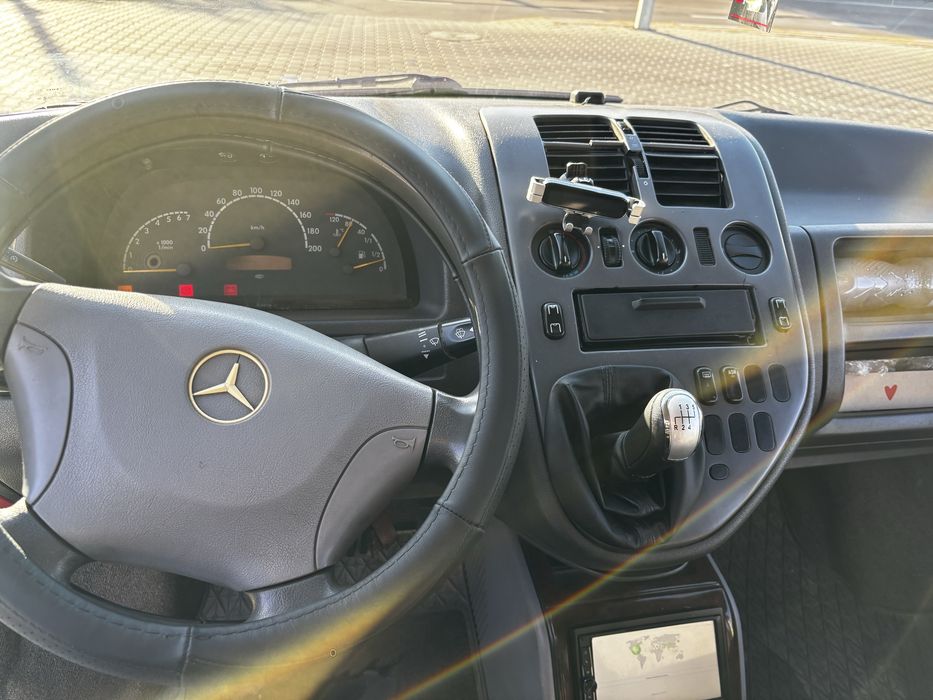 Mersedes vito 2.2d  2000р