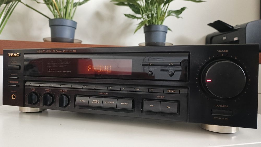 TEAC AG-620 klasyczny amplituner stereo.