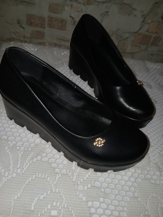 Туфли на платформе .