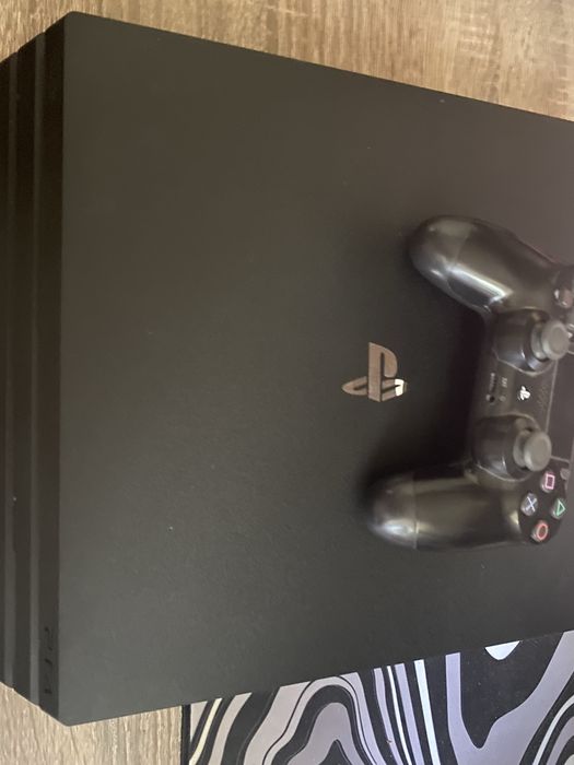 Playstation 4 pro 1TB