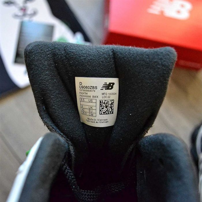 Мужские кроссовки New Balance 9060 'Off White\Black' Размеры 40-45