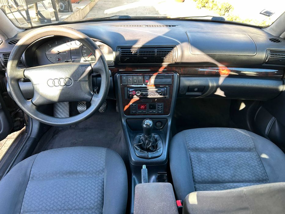 AUDI A4 1.9 110 CV