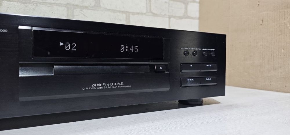 CD прогавач/проигрыватель Kenwood DP 5090