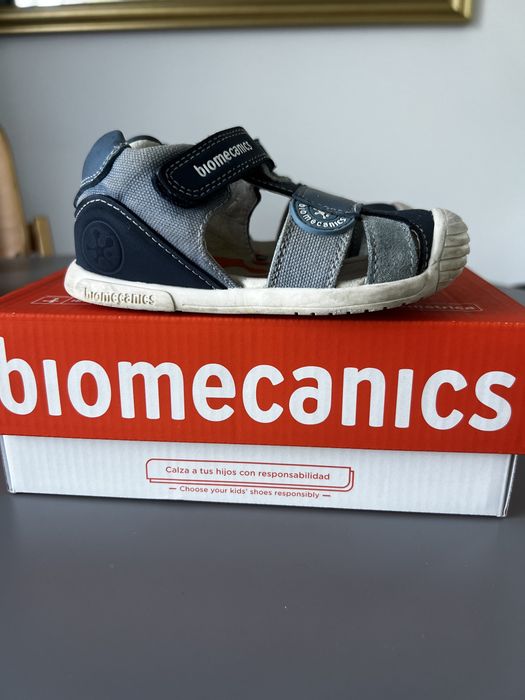 Biomecanics sandały skórzane dziecięce  23