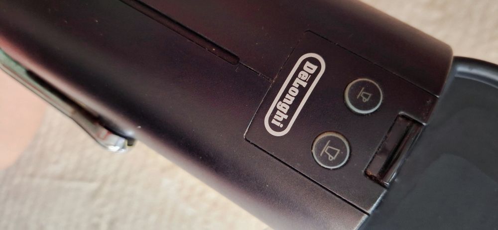 Máquina de café Nespresso Pixie.