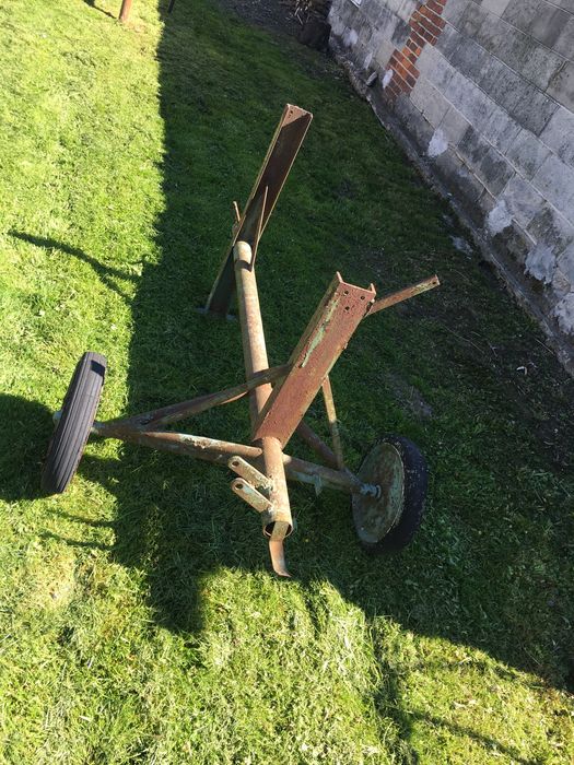Stelaż wózek betoniarki np. do łuparka mechaniczna