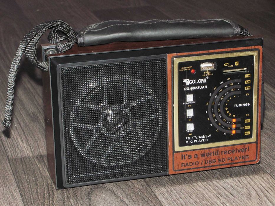 Радіоприймач Golon RX-9922UAR, MW, SW, FM, MP3, WAV, USB flash,SD-card