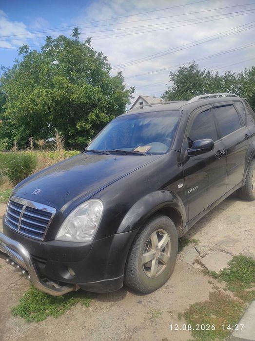 Продам свій автомобіль.