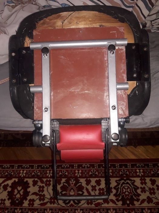 Для мишц живота спини