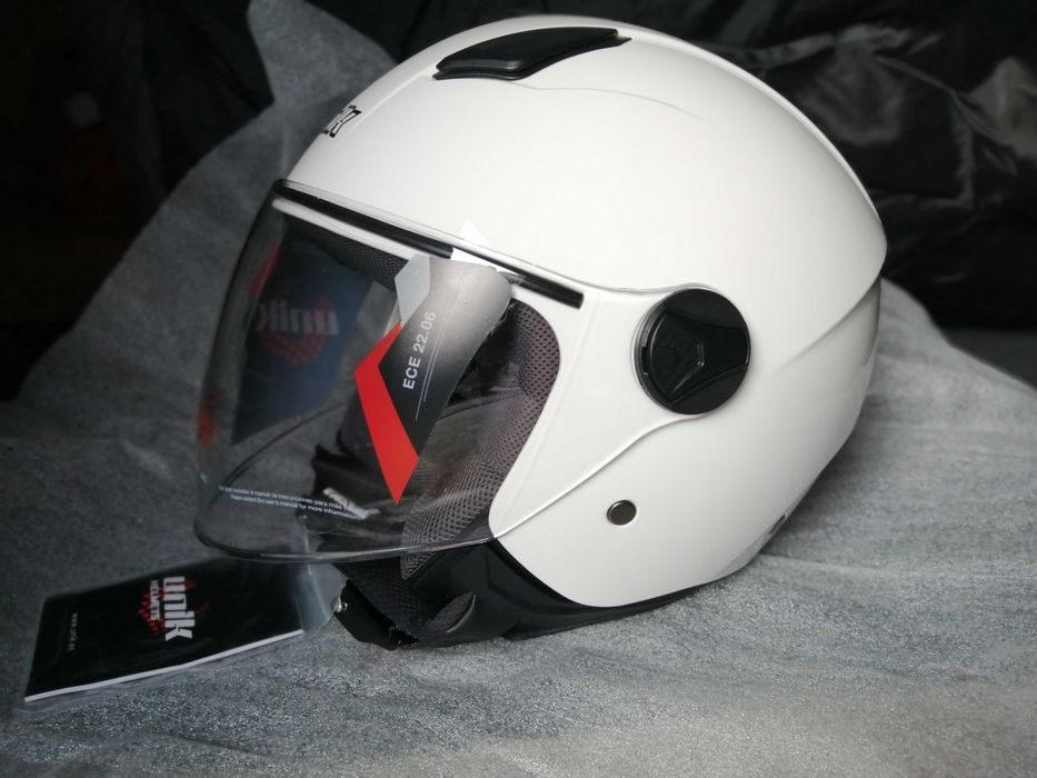 Capacete com viseira NOVO