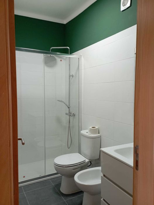 Arrenda-se Apartamento T2 na Ajuda com vista para o Tejo e Palácio!