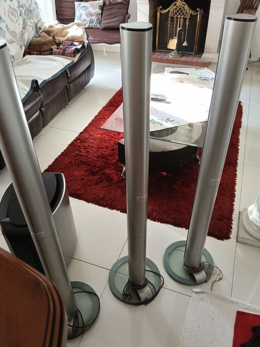 Sistema de som LG 3 colunas agudos e 1 Bass