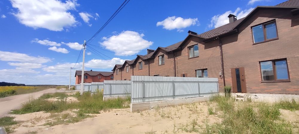 Продаж кутового таунхауса від забудовника, без комісії, чистовий стан