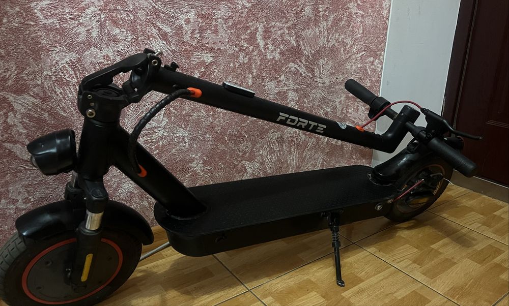 Самокат Forte E9PRO MAX
