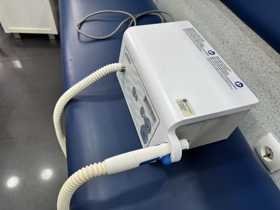 Máquina de limagem de unhas com aspiração