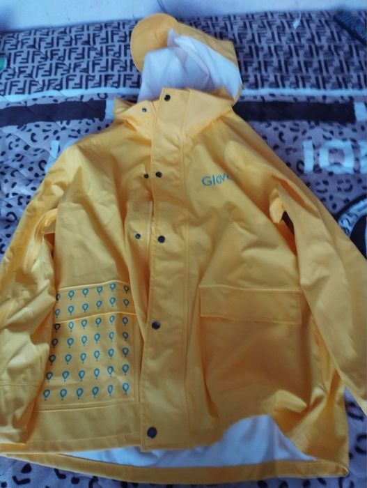 Куртка дощовик L, Глово, нова запакована.