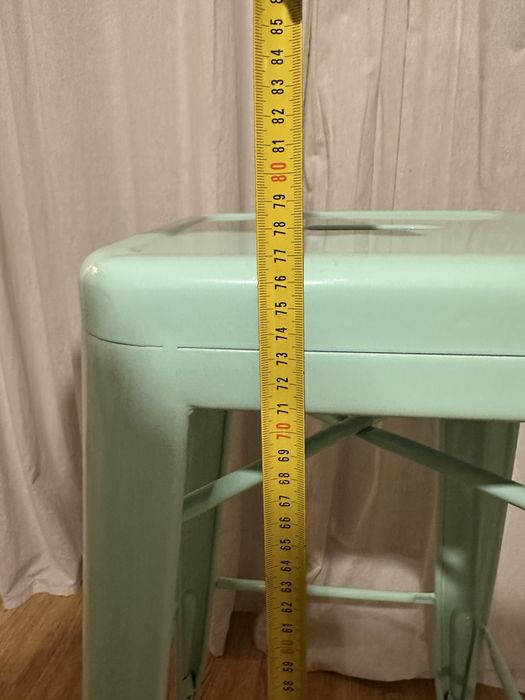 2 Bancos altos de ferro