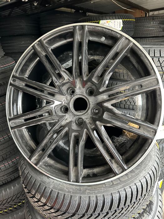 Oryginalny Komplet 4 sztuki Porsche Cayenne Turbo GTS felgi 21 cali