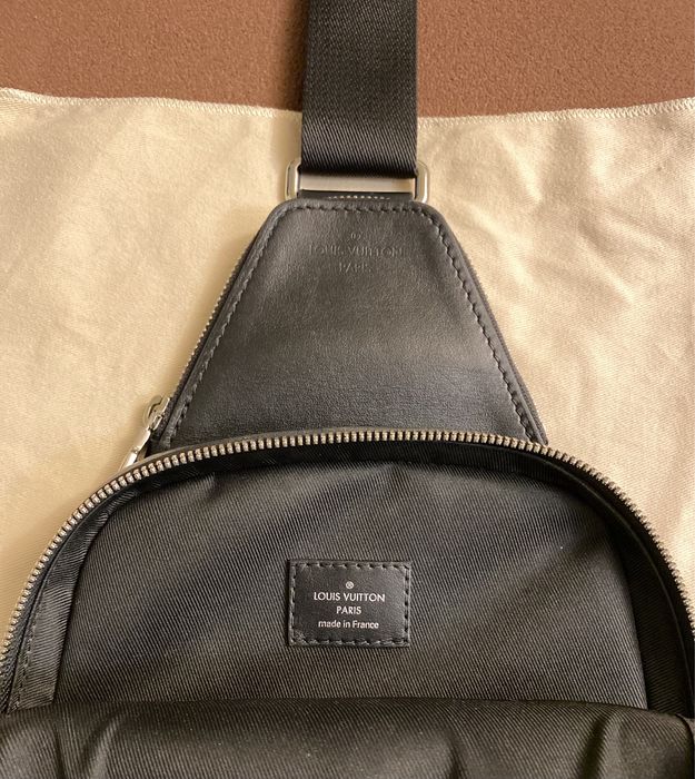 Сумка Louis Vuitton Avenue Slingbag